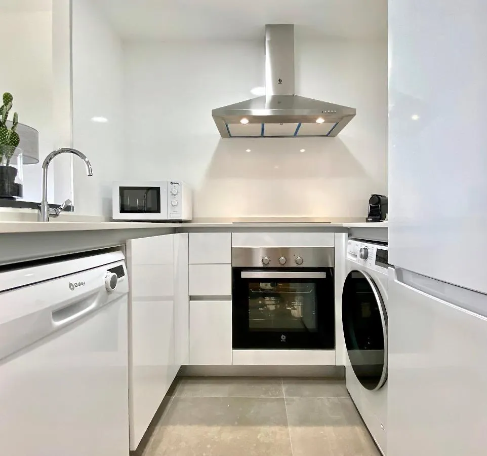 Apartamento Alquiler Temporal - No Turistico Madrid