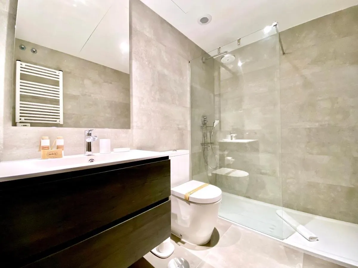 Apartamento Alquiler Temporal - No Turistico Madrid España